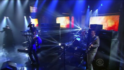 Perfume Genius Performs 'Slip Away'-QS-rhZ5XrMs