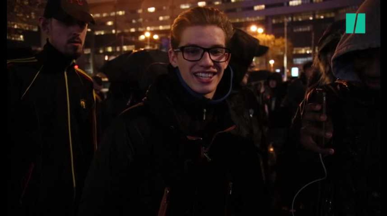 "Je suis dans ma paranoïa": les punchlines de Jul expliquées par ses fans