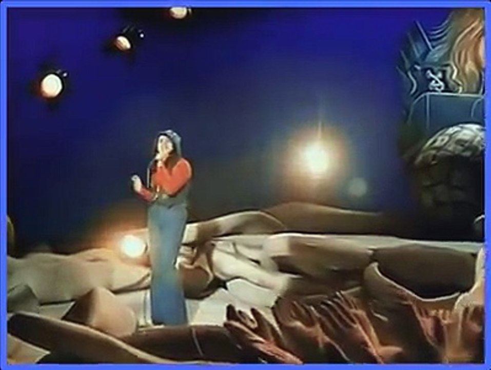 I LOVE TO LOVE, TINA CHARLES