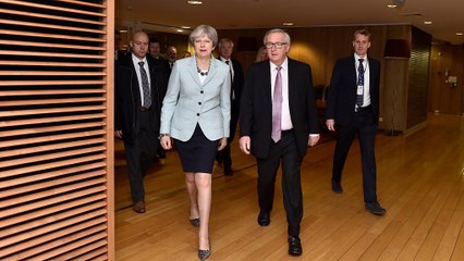 EU and UK break Brexit deadlock to move talks forward