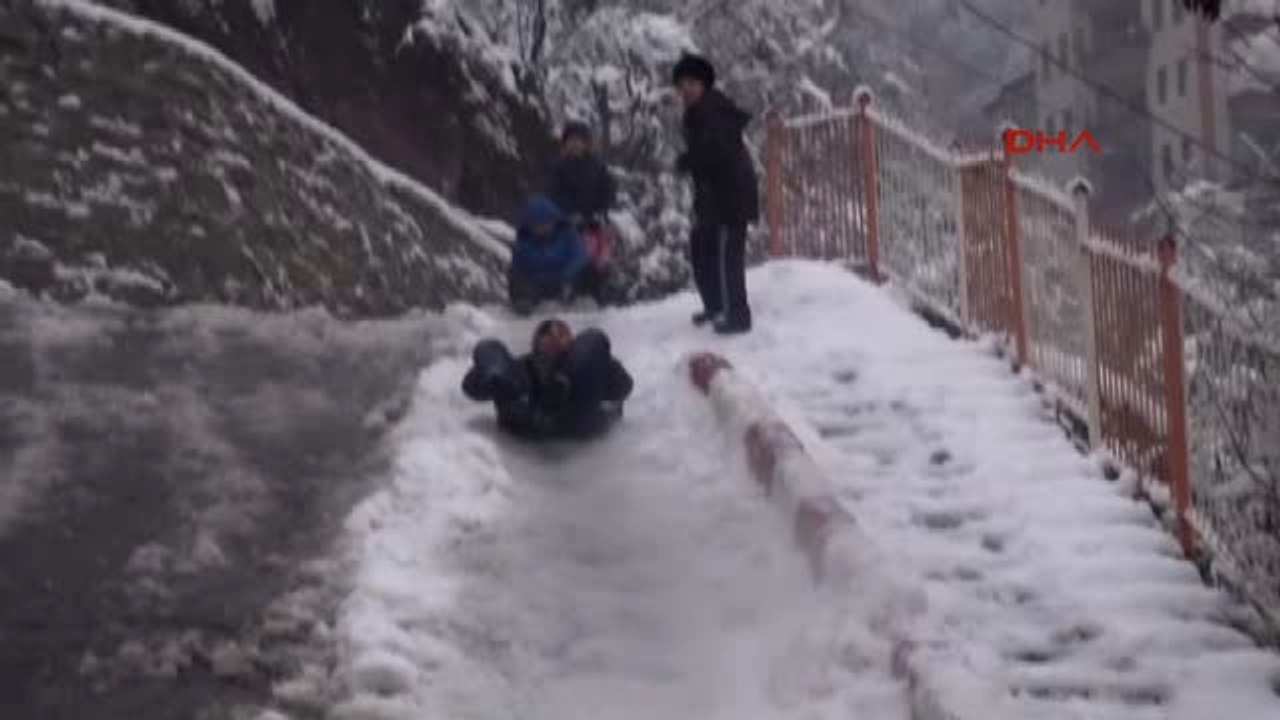 Artvin'de Kar Esareti