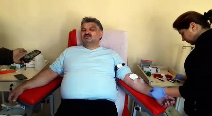 Vali Çınar'a en anlamlı hediye... Kanını