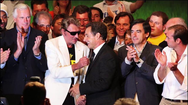 Johnny Hallyday mort : Nicolas Sarkozy lui rend hommage à la sortie du funérarium
