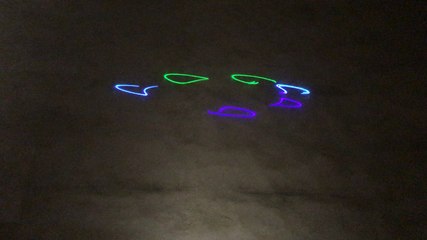 Des projections laser dans le centre