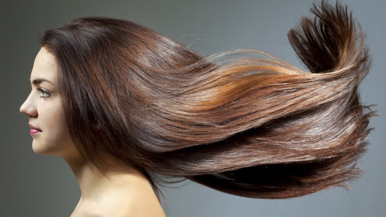 10 astuces pour faire pousser les cheveux