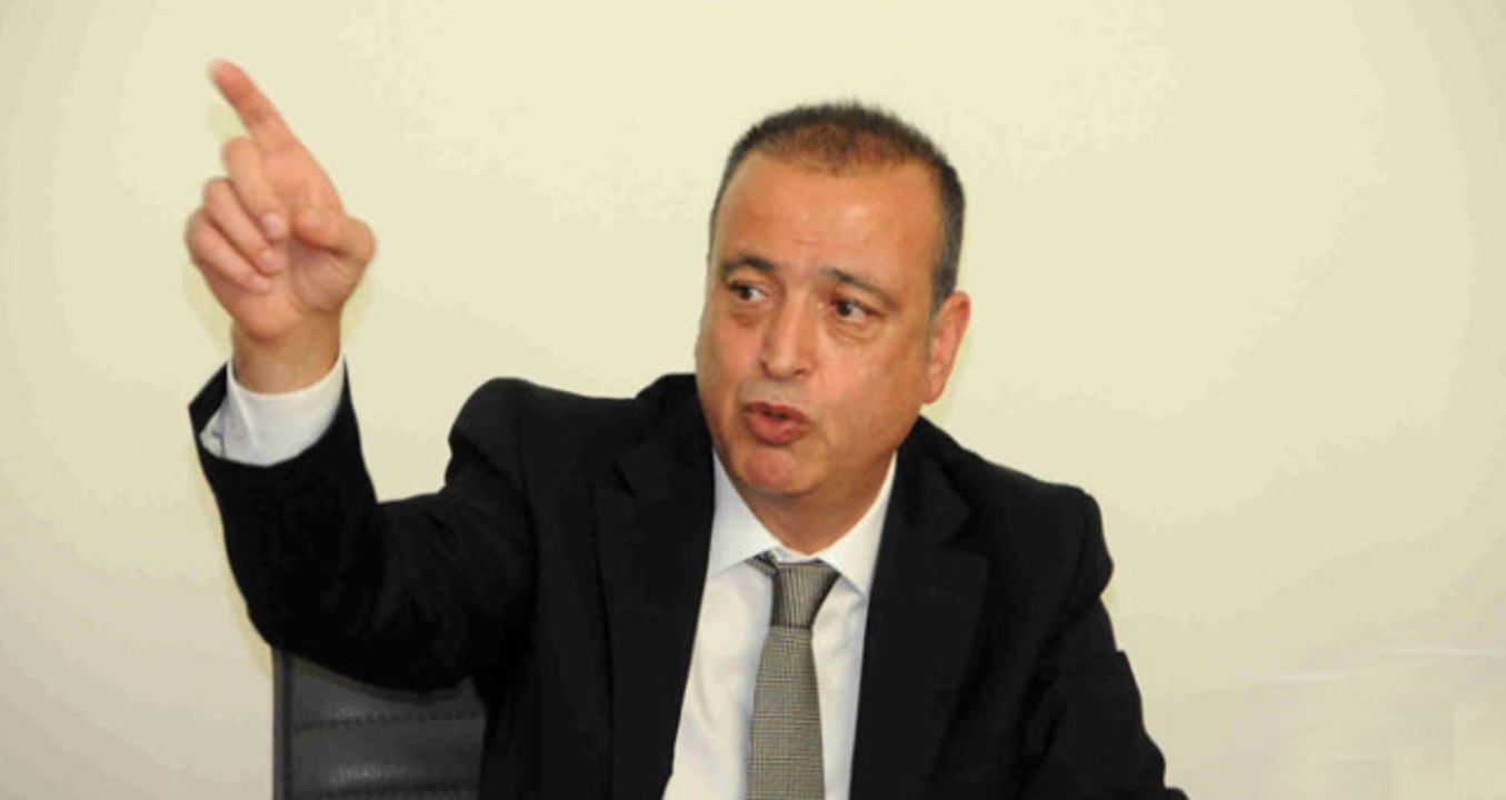 Son Dakika! CHP'li Ataşehir Belediye Başkanı, Yolsuzluk Gerekçesiyle Görevden Uzaklaştırıldı