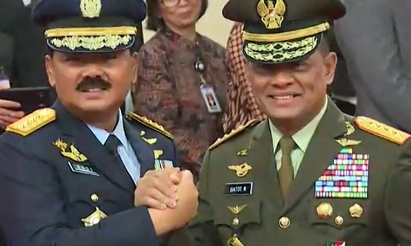 Presiden Lantik Marsekal Hadi Tjahjanto Sebagai Panglima TNI