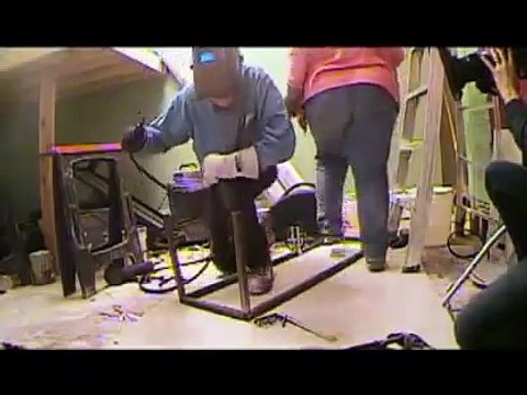 Canada's Worst Handyman 0506_01