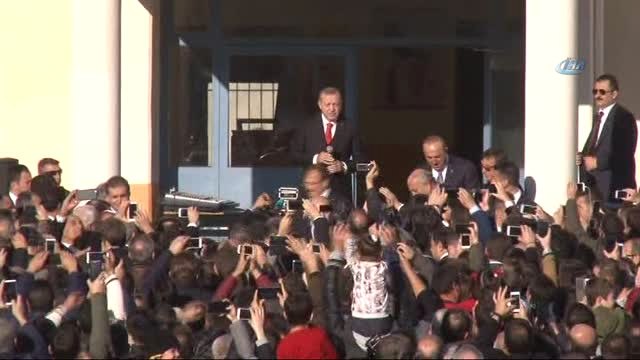 Cumhurbaşkanı Erdoğan, Celal Bayar Lisesi'ni Ziyaret Etti- Sizler Burada Özellikle...