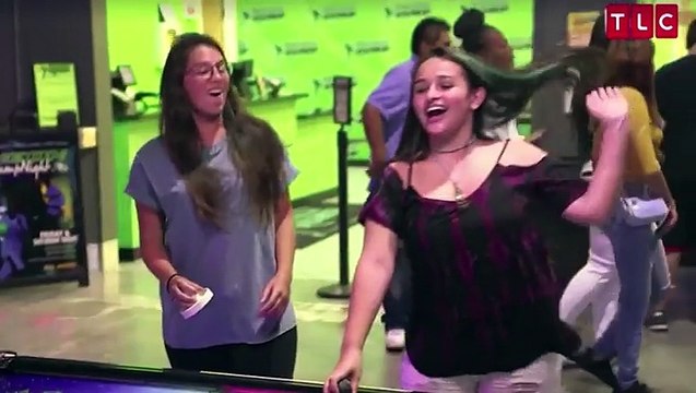 Tattoos, Sex & Surgery! Bi-Curious Jazz Jennings Dates A Girl, Gets Ink