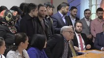 Başbakan Yardımcısı Işık, AK Parti İzmit İlçe Başkanlığı'nı Ziyaret Etti