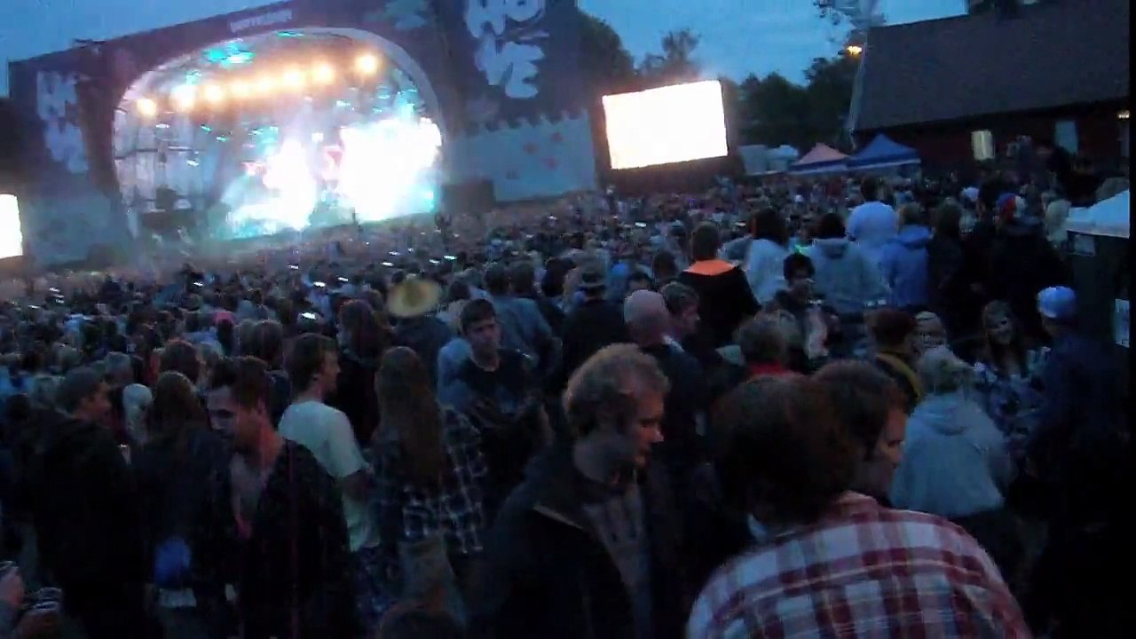 Muse - Supermassive Black Hole, Tromoy, Hove Festival, Arendal, Norway  6/29/2010