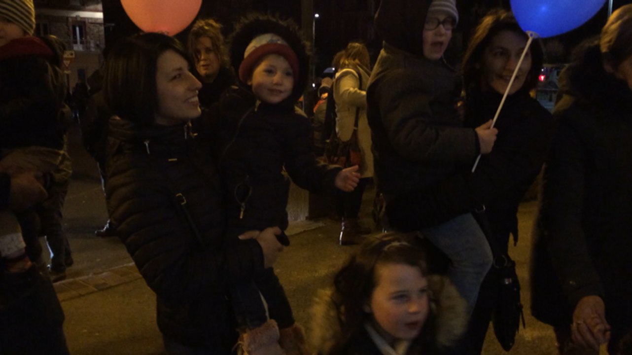 Arrivée du Père Noël à la gare