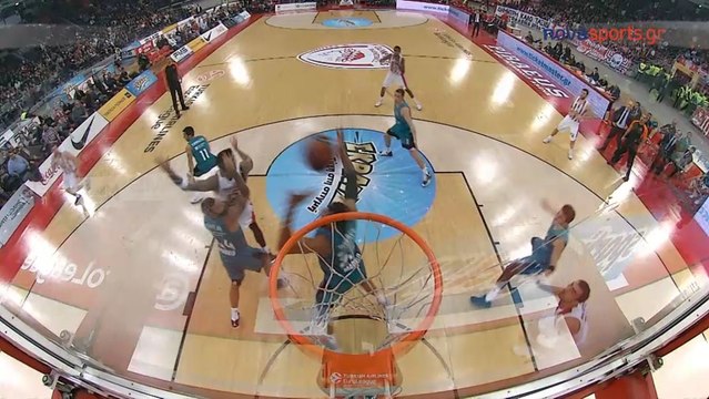 Η απίστευτη no-look πάσα του Πρίντεζη - Ολυμπιακός vs Ρεάλ - 08.12.2017