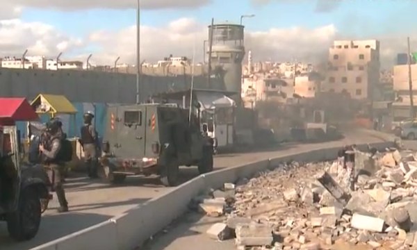 Bentrokan Warga Palestina dan Tentara Israel