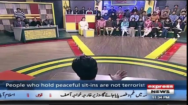 Khabardar Aftab Iqbal 7 December 2017 - PM Abbasi & Maryam Nawaz & Ishaq Dar - Express News