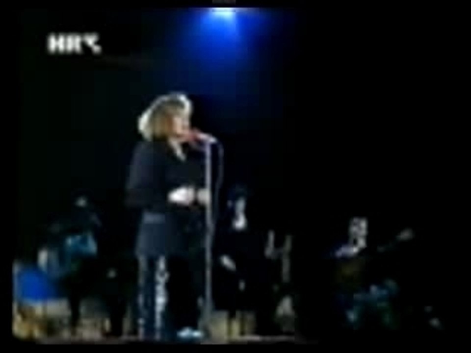 Tereza_KESOVIJA chante Serge LAMA