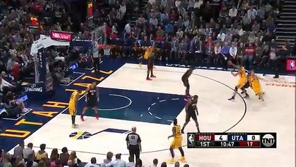 Paul Picks Gobert's Pocket