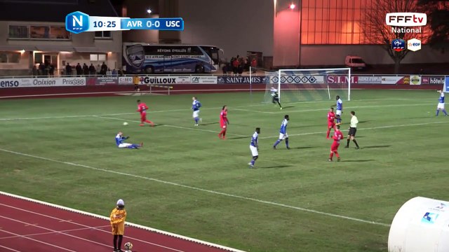 But de ILLIEN !!! Le défenseur apprécie mal la trajectoire du ballon et ILLIEN contrôle la balle de poîtrime, se retrouve seul devant BEUVE et ajuste sa frappe. 1-2 pour Concarneau.