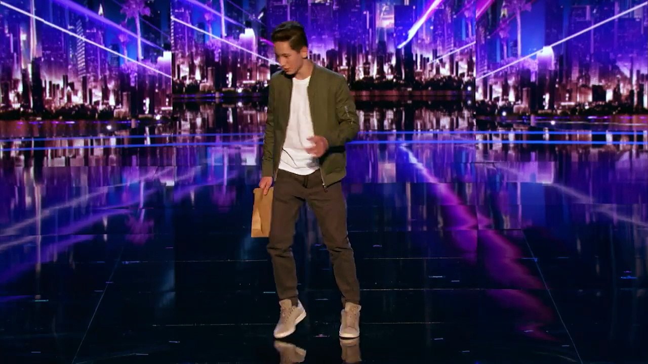 Henry Richardson Young Magician Performs Unbelievable Card Tricks