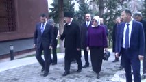 TBMM Başkanı Kahraman, Ahıska Türkleri ile Bir Araya Geldi