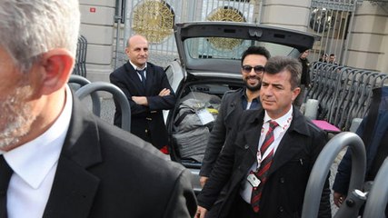 Tarkan, Alman Basınının Çirkin İftirasına İsyan Etti: Ülkemi Terk Etmiyorum