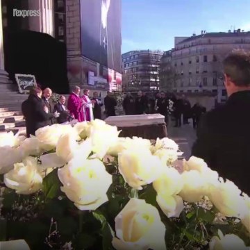 Pour qu'il ne meure jamais... : l'hommage de Macron à Johnny Hallyday
