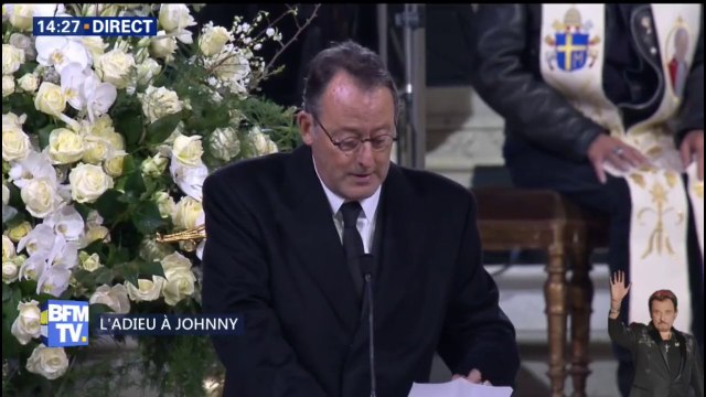 Très ému, Jean Reno lit L’Escargot durant la cérémonie religieuse pour #JohnnyHallyday