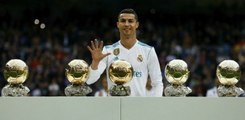 CR7 présente son Ballon d'Or au Bernabeu