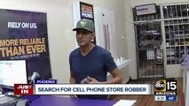 Man pulls gun on employee during north Phoenix cell phone store robbery