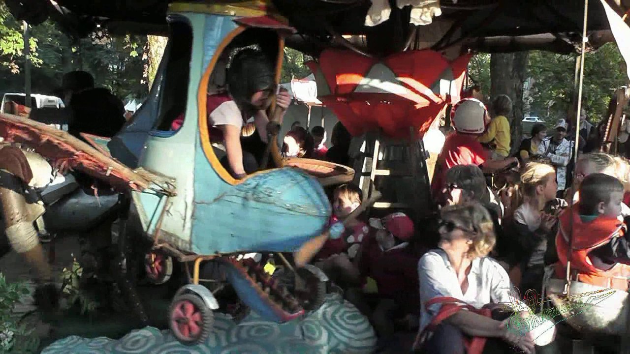 Manège Titanos  à Charleville  Festival mondial des Marionnettes 2017