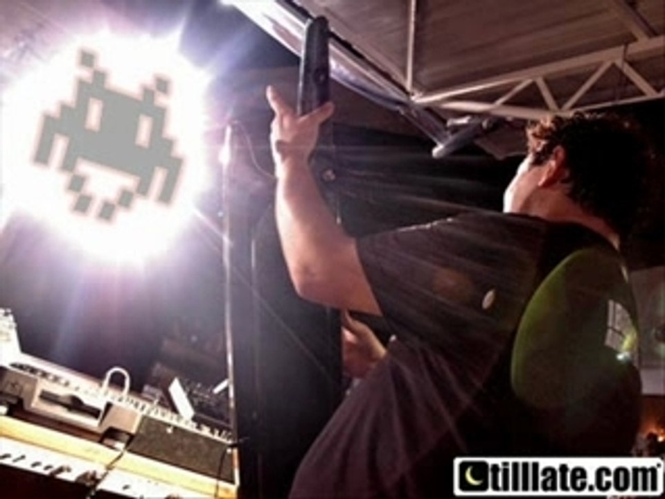 Space invaders are back