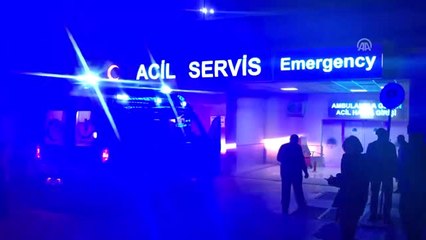 Olay Yerine Giden Polisler Kaza Yaptı: 2 Polis Yaralandı