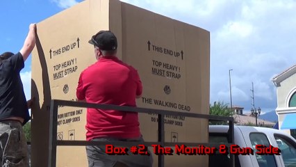 Unboxing The Walking Dead Arcade