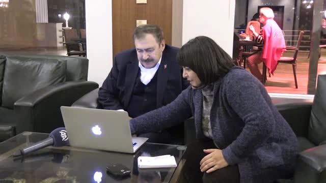 Bakan Eroğlu, Aa'nın Yılın Fotoğrafları Oylamasına Katıldı