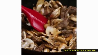 Tasty Demais - Estrogonofe de forno