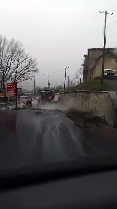 video-1512909458