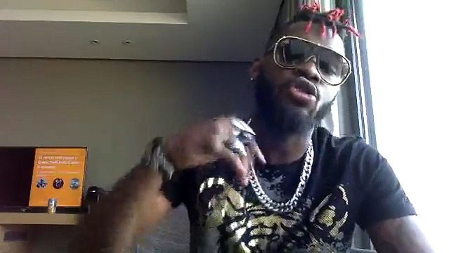 DJ ARAFAT parle de son fiasco a DAKAR et clash Ariel sheney , Debordo et 007