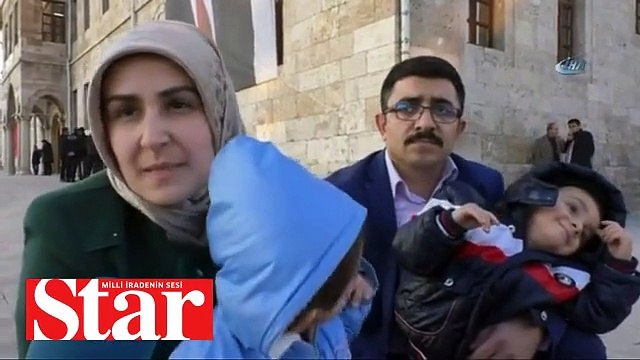 Cumhurbaşkanı Erdoğan, 3 yaşındaki Recep, Tayyip, Erdoğan isimlerini taşıyan üçüzler ile bir araya geldi