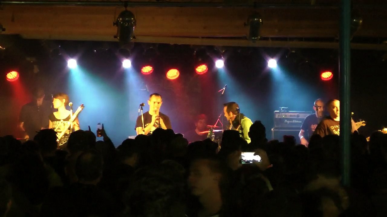 LOS TRES PUNTOS