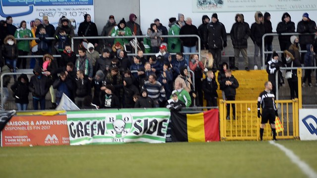 Ambiance pour le derby entre les Francs Borains et RAQM.Vidéo Eric Ghislain