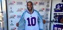 Victor Cruz Wears No. 10 Jersey To Support Eli Manning At Giants-Cowboys Game