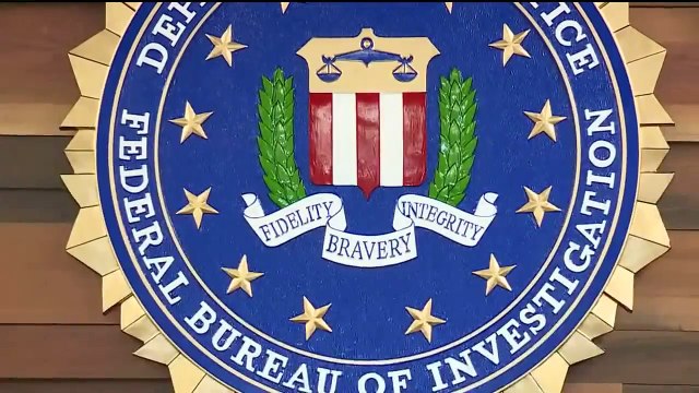 Officials Search for `Khaki Bandit` Accused of Robbing 11 Banks