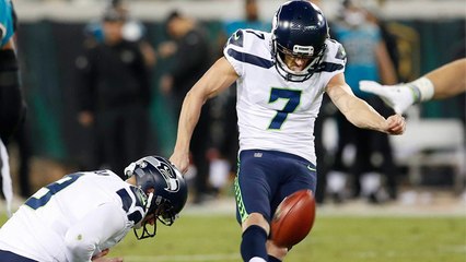 Blair Walsh botches field goal opportunity for Seahawks before half