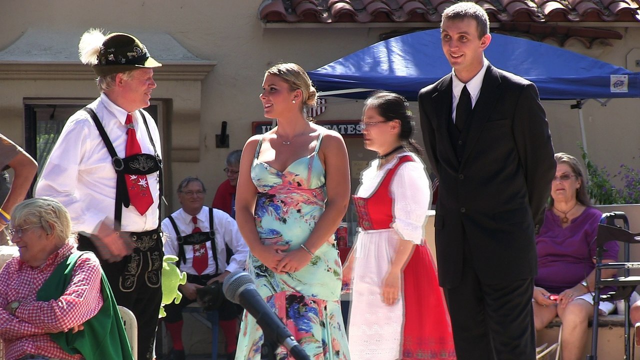 Polka Dancing at Austria House 2012