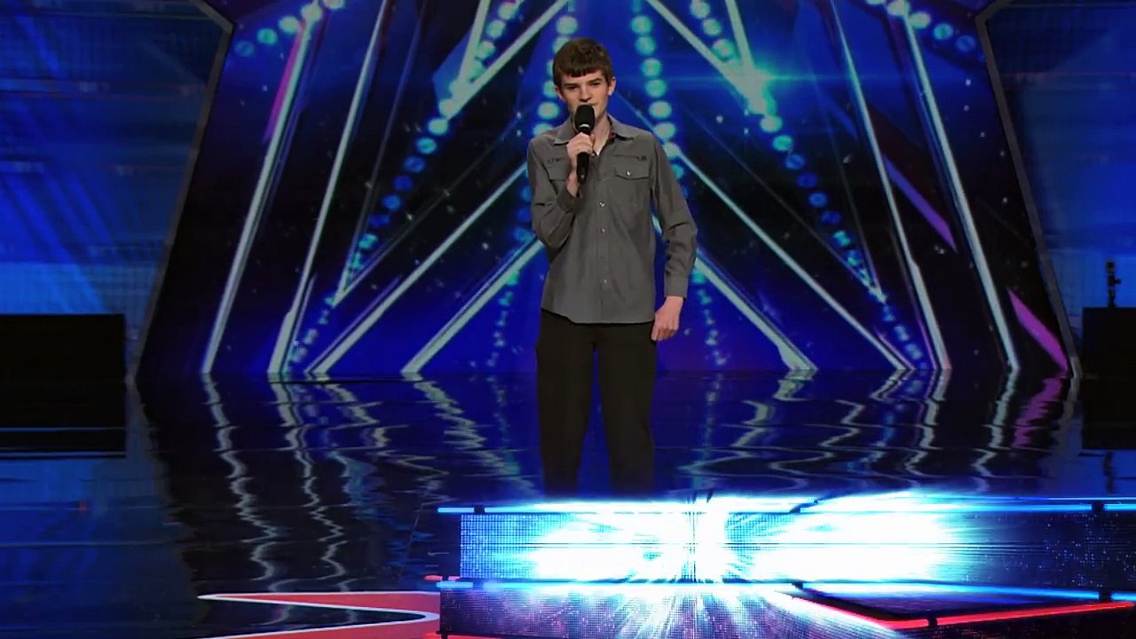 Leo Lytel - Awkward High School Student Nails His Standup Act - America's Got Talent 2015-akSqWOhM6aA