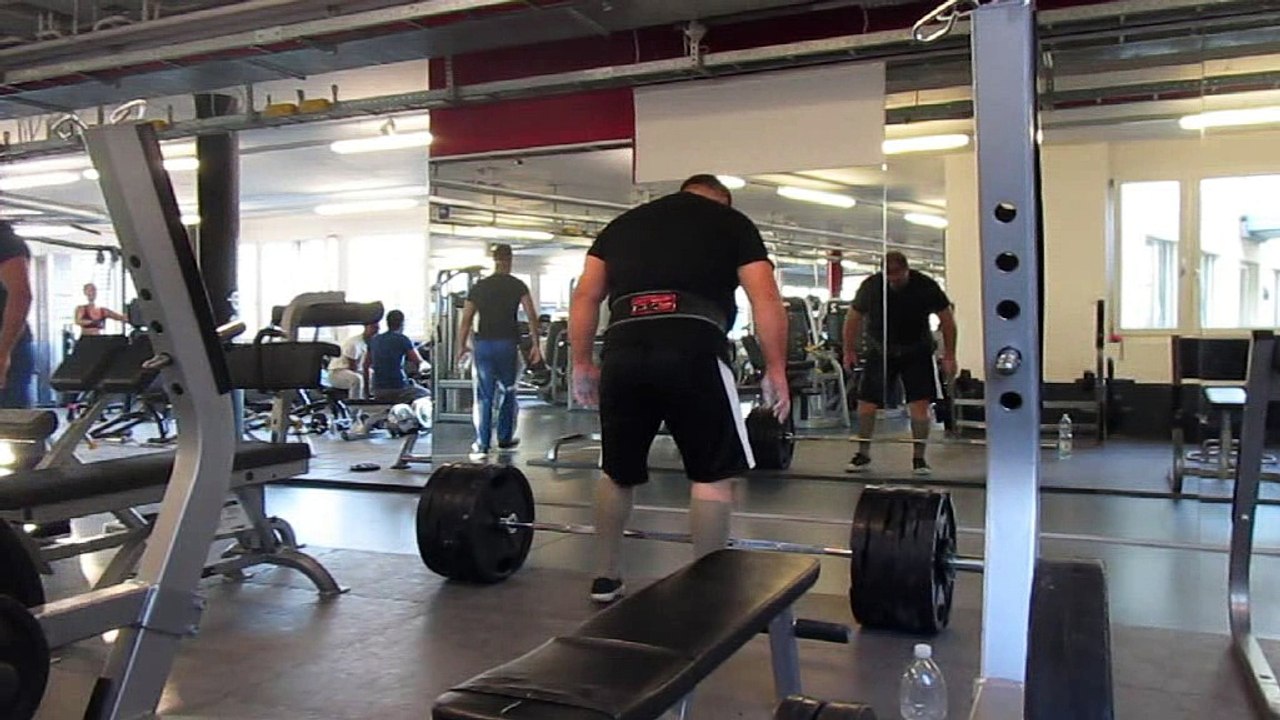 deadlift.raw.272.5.kg.NOV.2015