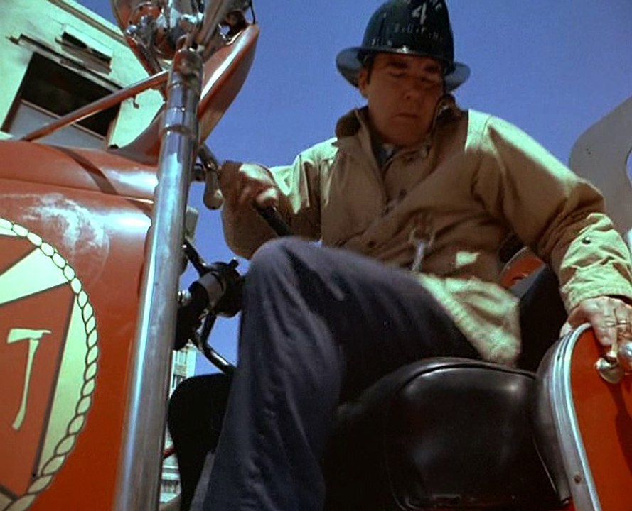 S02E10 - Engel in Noeten