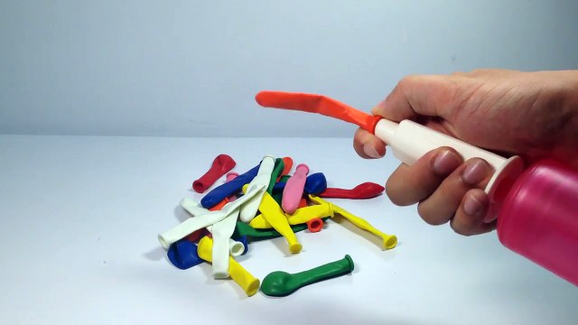 Learn Color With Balloons - The Balloons Blowing Up And Deflating Show Part 2-oay7dHatuMU