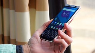BlackBerry 'Mercury' Hands On-uPXXTCZRID0